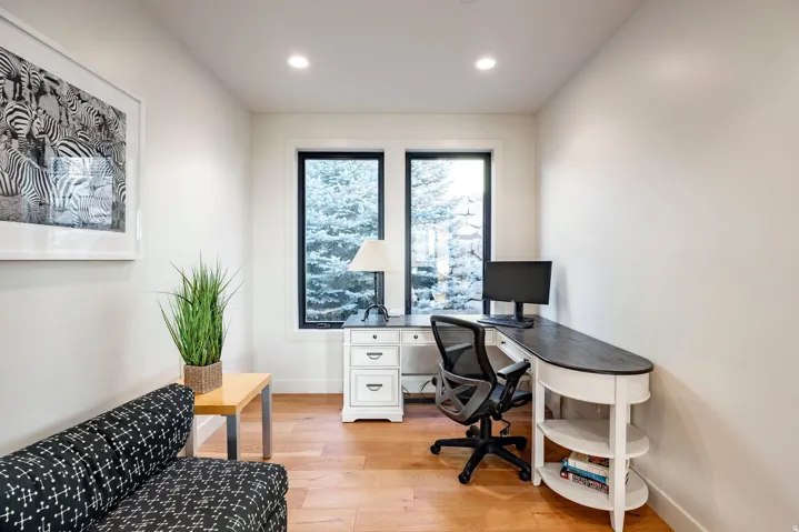 732 S Nebo Cir, Woodland Hills, Utah 84653