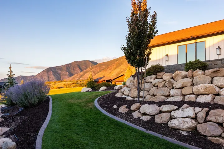 732 S Nebo Cir, Woodland Hills, Utah 84653
