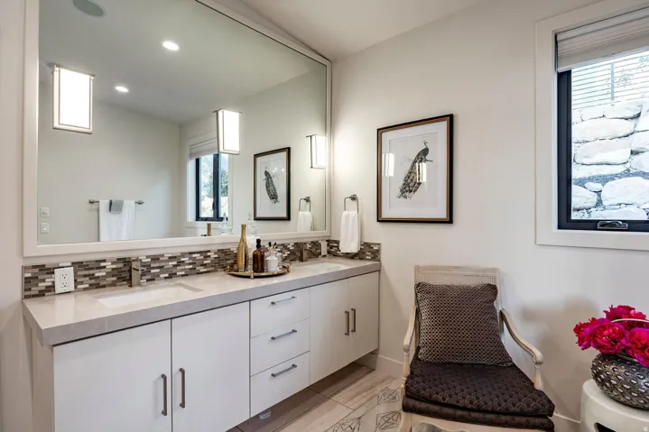 732 S Nebo Cir, Woodland Hills, Utah 84653