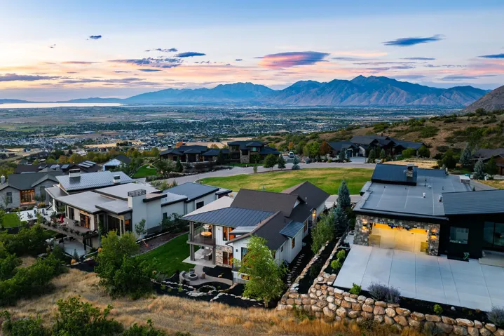 732 S Nebo Cir, Woodland Hills, Utah 84653