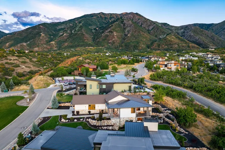 732 S Nebo Cir, Woodland Hills, Utah 84653