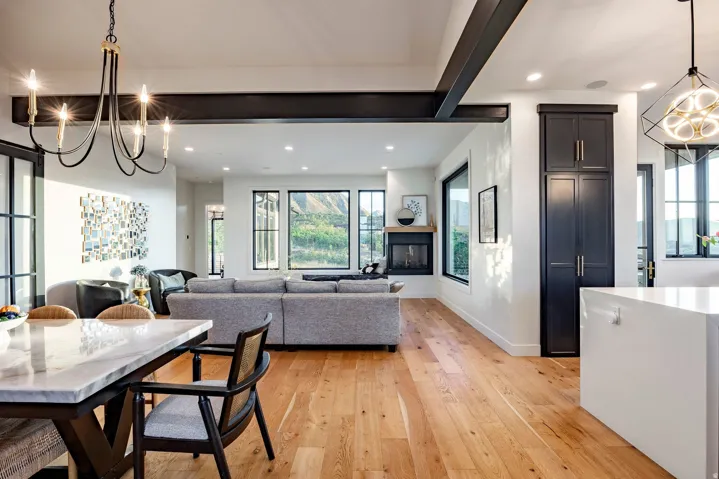 732 S Nebo Cir, Woodland Hills, Utah 84653