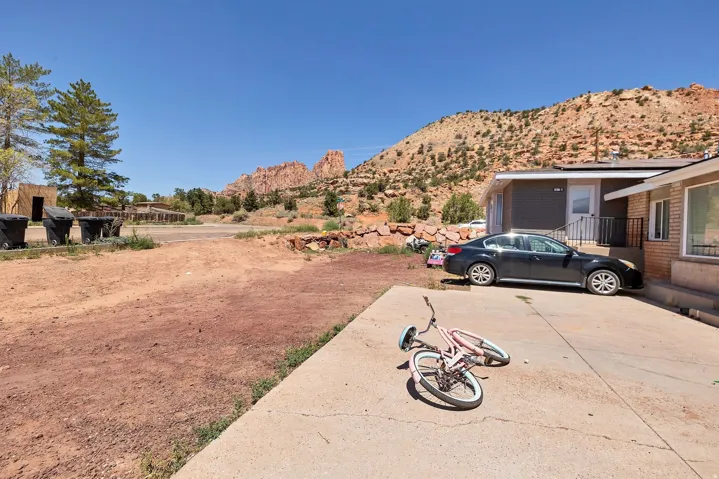 760 N Lauritzen, Hildale, Utah 84784