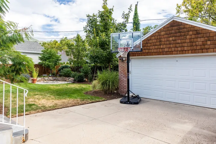2030 E 900 S, Salt Lake City, Utah 84108