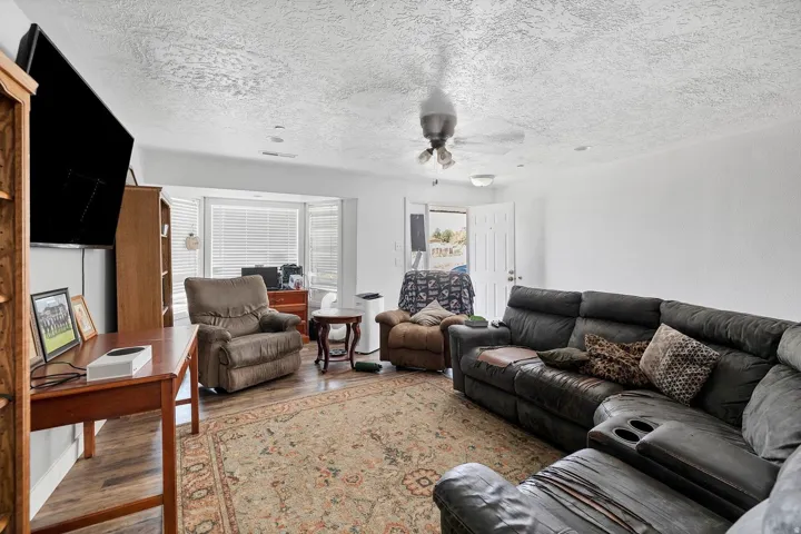 780 N Lauritzen, Hildale, Utah 84784