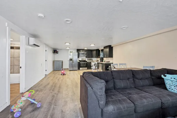 780 N Lauritzen, Hildale, Utah 84784