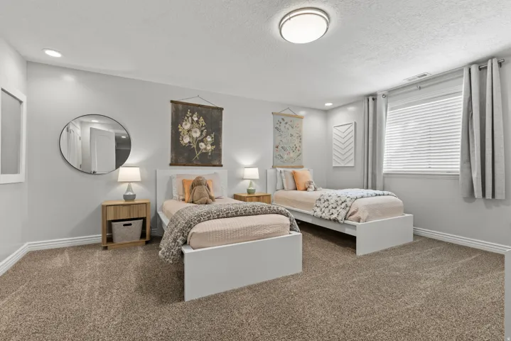 4060 W Ivy Ave, Mountain Green, Utah 84050
