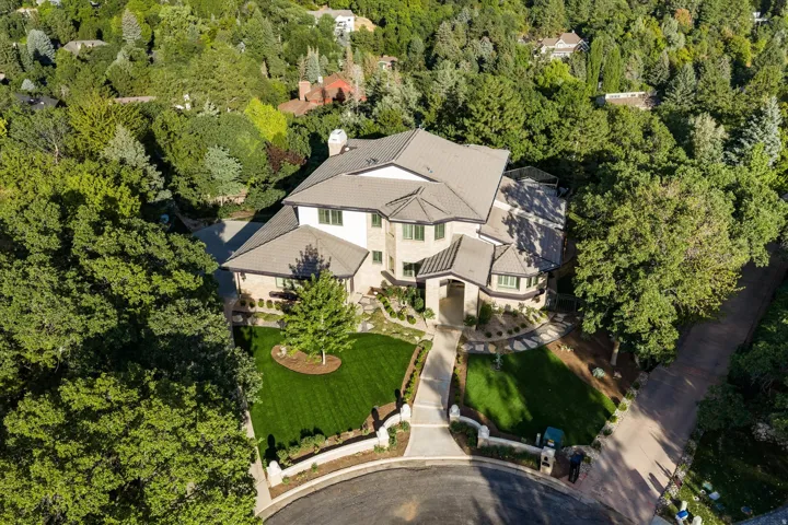 6082 Breeze Cir, Ogden, Utah 84403