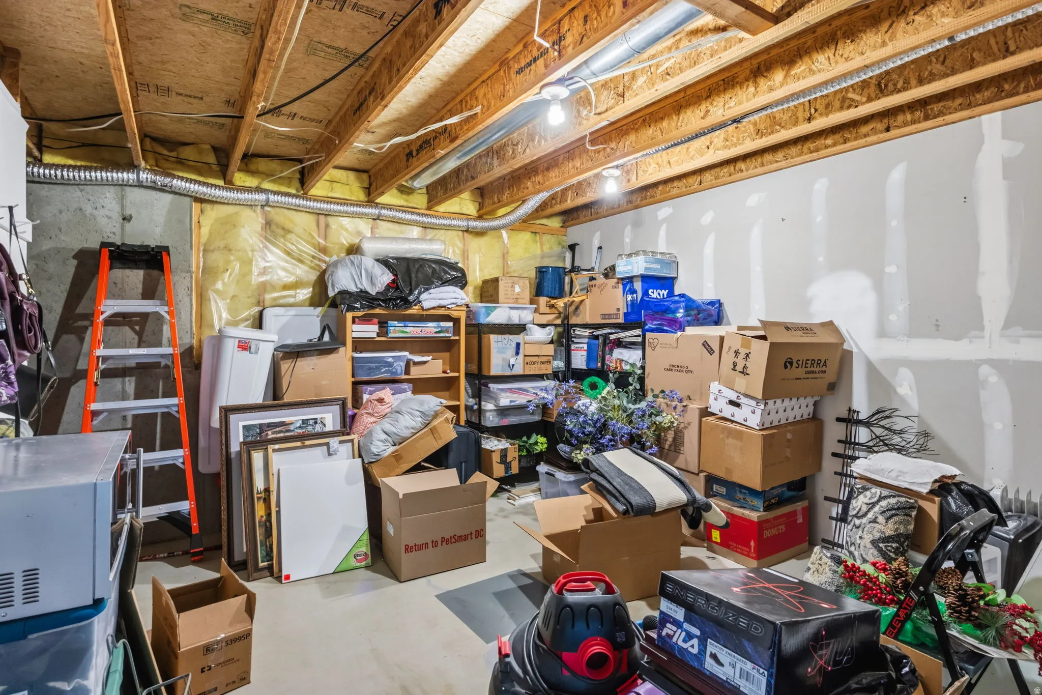 Huge Storage Room!