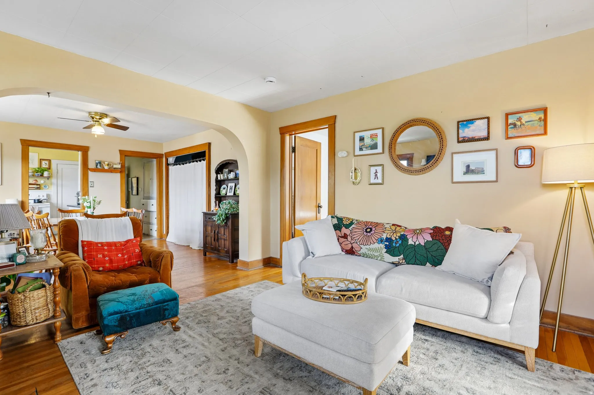 Archway entryways with wood-trim detailing