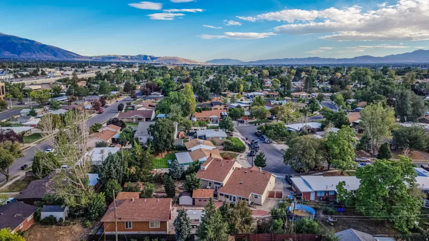 556 W Greenleaf Dr, Murray, Utah 84123