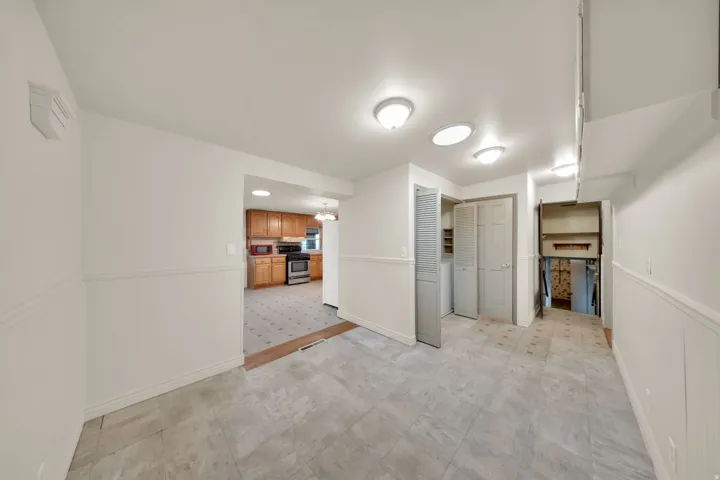 556 W Greenleaf Dr, Murray, Utah 84123