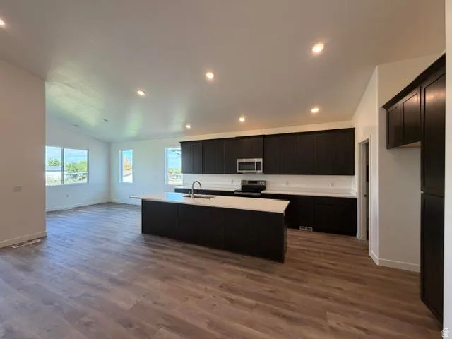 2255 S 2080 W, West Haven, Utah 84401