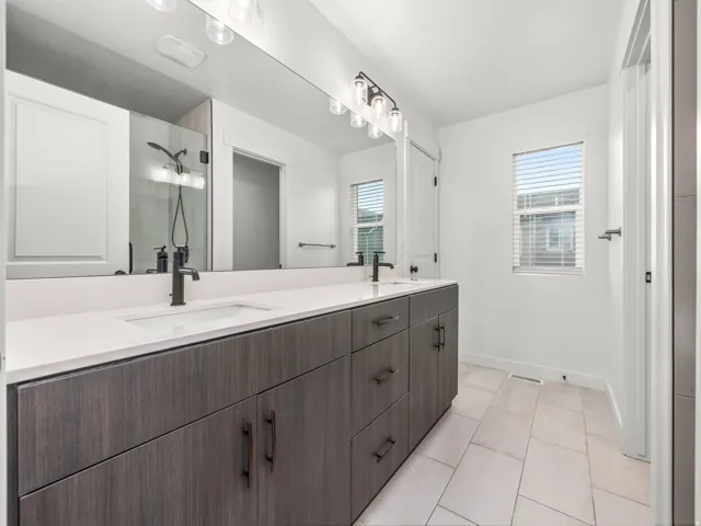 244 N 200 E, Salem, Utah 84653