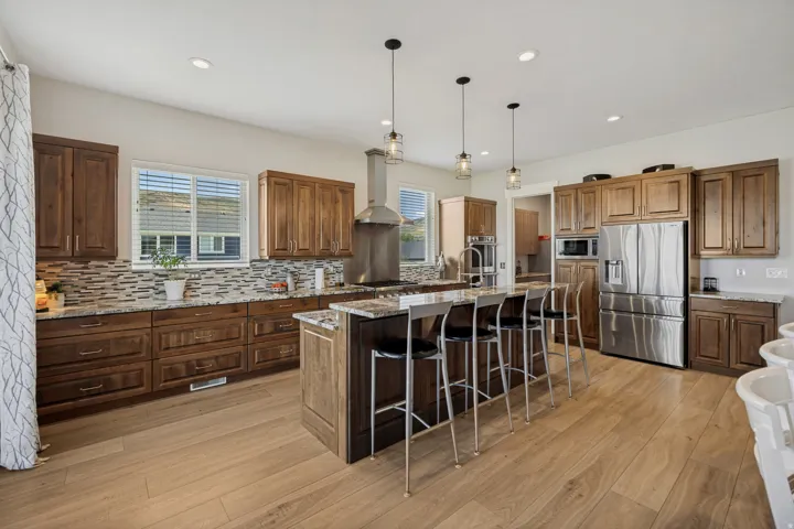 6833 W Rose Canyon Rd, Herriman, Utah 84096