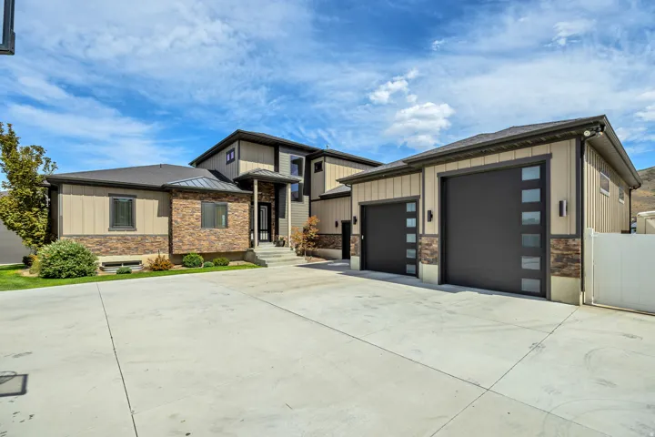 6833 W Rose Canyon Rd, Herriman, Utah 84096
