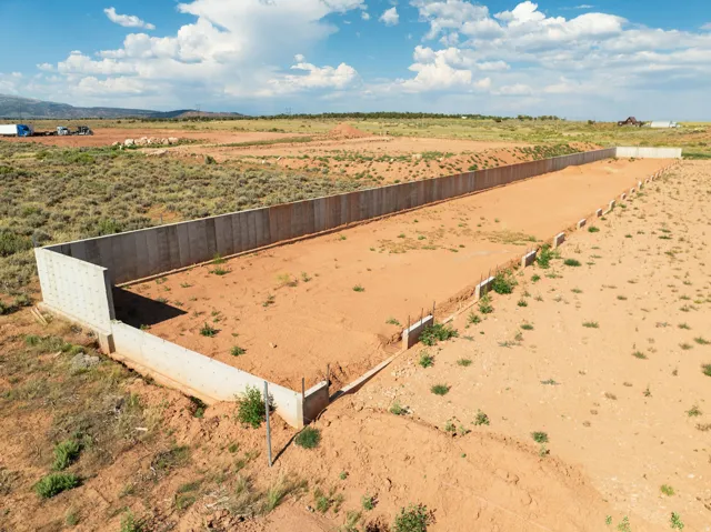 Commercial Lot in Fruitland for 52 unit Dry Storage Facility!