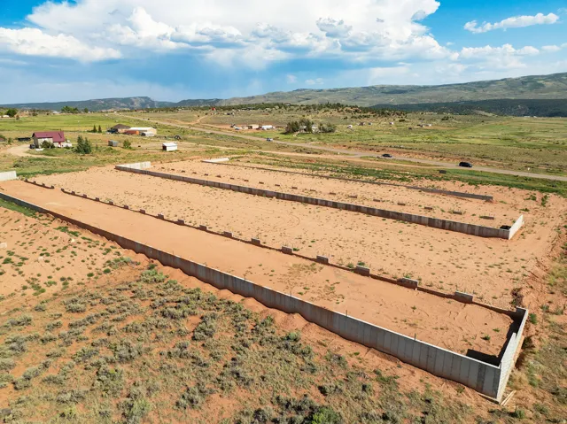 Commercial Lot in Fruitland for 52 unit Dry Storage Facility!
