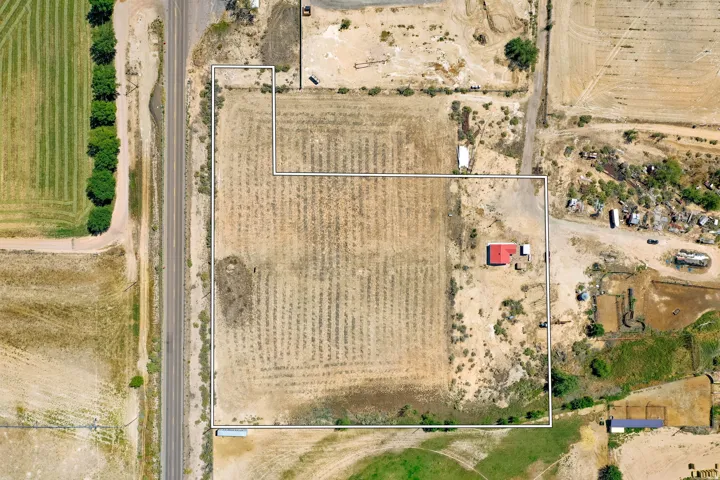 7600 E 2500 S, Jensen, Utah 84035