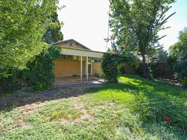 2466 S Highland Dr, Salt Lake City, Utah 84106