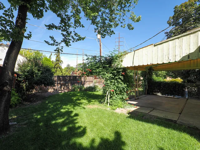 2466 S Highland Dr, Salt Lake City, Utah 84106