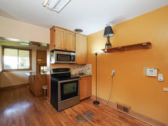 2466 S Highland Dr, Salt Lake City, Utah 84106