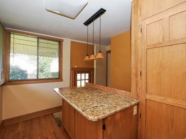 2466 S Highland Dr, Salt Lake City, Utah 84106