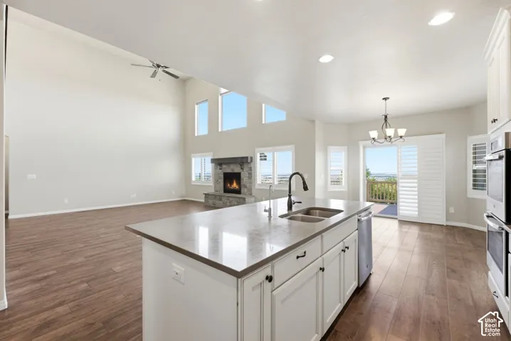 1633 N 400 W, Farmington, Utah 84025