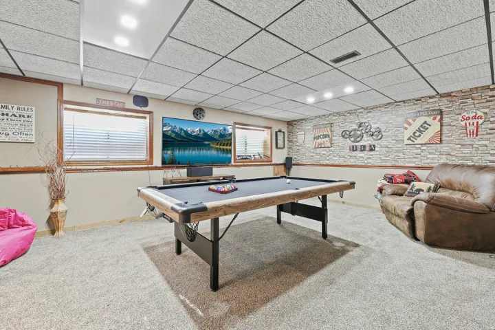 8557 S Mcintyre Way, West Jordan, Utah 84081