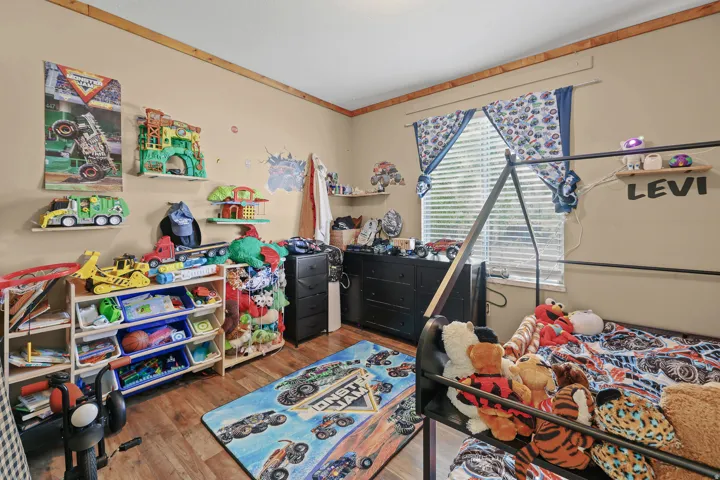 8557 S Mcintyre Way, West Jordan, Utah 84081