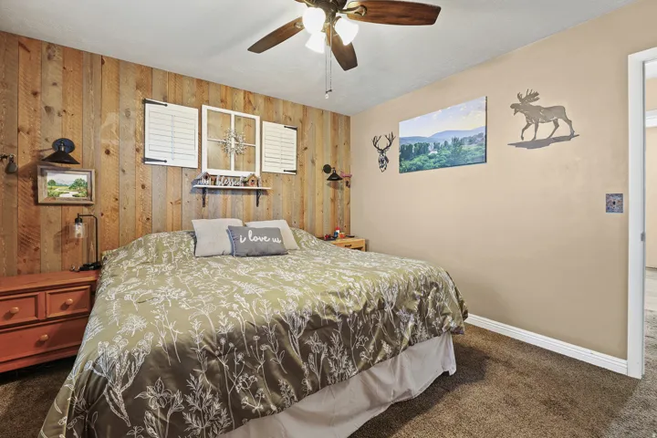 8557 S Mcintyre Way, West Jordan, Utah 84081