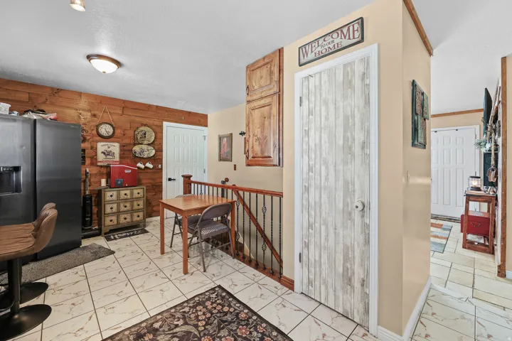 8557 S Mcintyre Way, West Jordan, Utah 84081