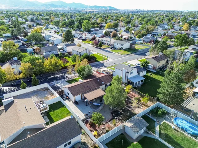 8557 S Mcintyre Way, West Jordan, Utah 84081