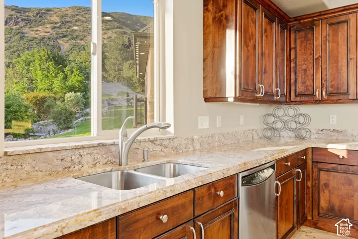 Dual basin undermount sink with a north view