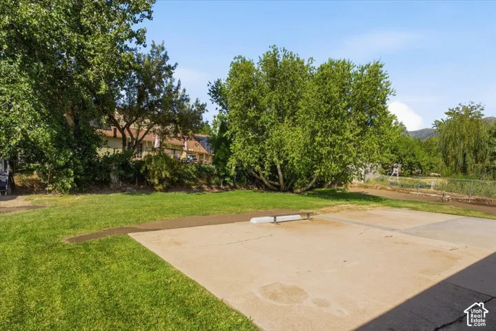 1277 E Jeff St, Layton, Utah 84040