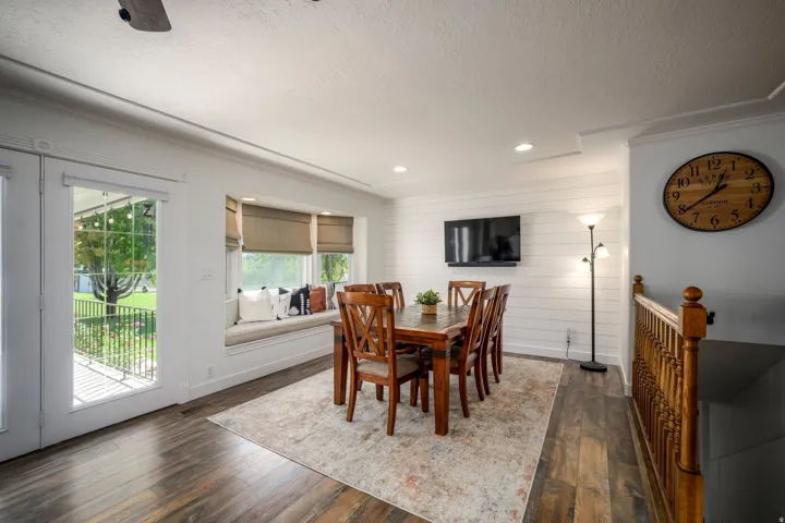 Wood-finish flooring throughout