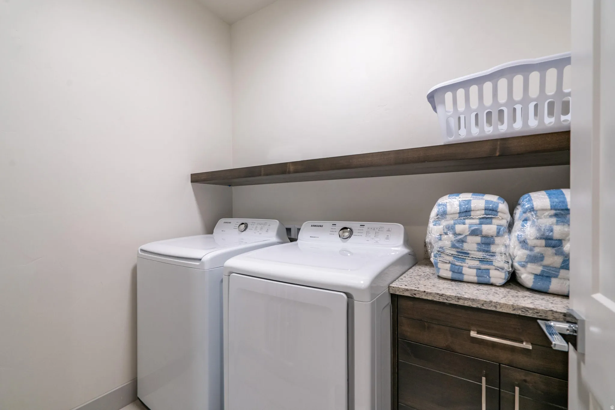 2nd Floor Laundry Room