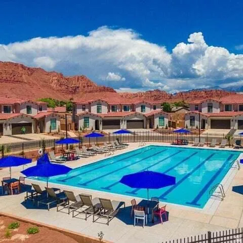HOA Pool