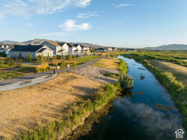 419 E Halls Creek Rd, Saratoga Springs, Utah 84045
