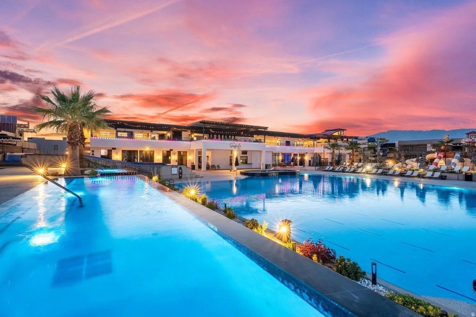 Expansive multi-level pool with integrated lighting
