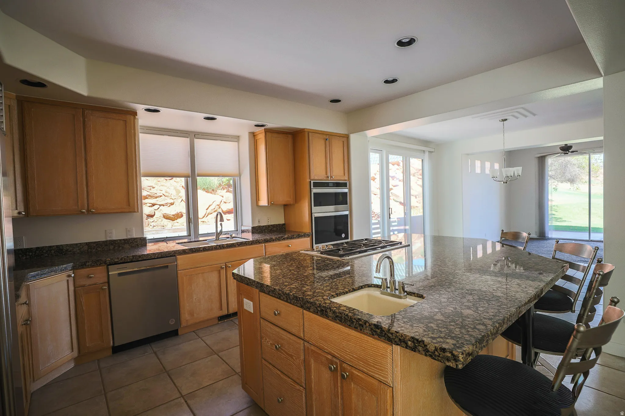 Kitchen with large island and built ins, granite counters (Pre-lising photos)
