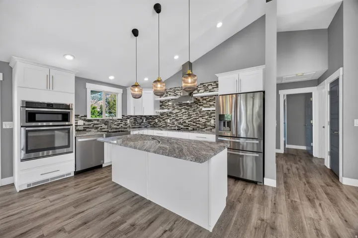 3173 E Barnhill Bay, Cottonwood Heights, Utah 84121
