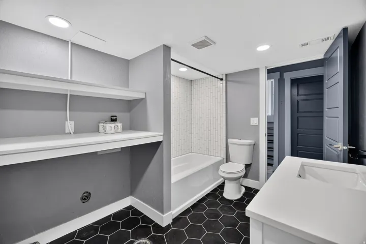 3173 E Barnhill Bay, Cottonwood Heights, Utah 84121