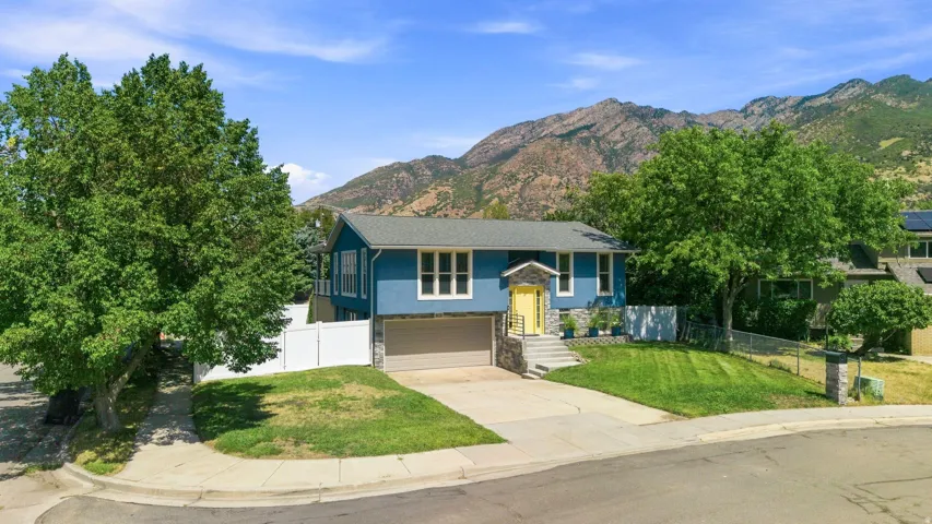 3173 E Barnhill Bay, Cottonwood Heights, Utah 84121