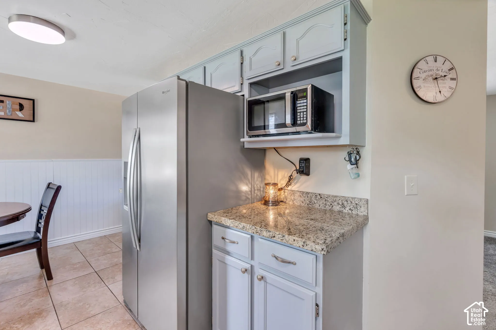 Functional kitchen with generous cabinet and counter space—and a brand-new refrigerator included!