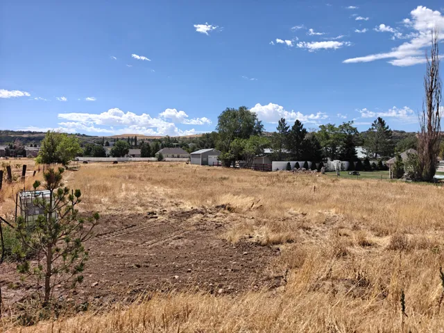 2063 E South Weber Dr, South Weber, Utah 84405
