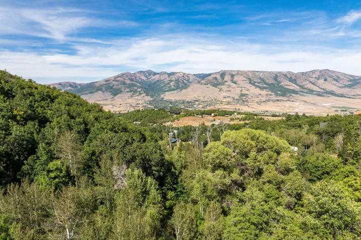 3732 E 1950 N, Eden, Utah 84310