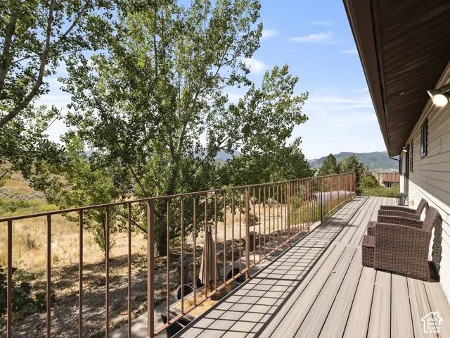 9145 E Kelly Dr, Huntsville, Utah 84317