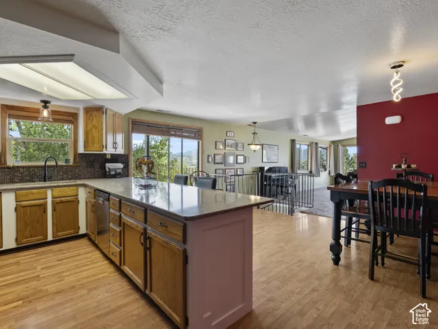 9145 E Kelly Dr, Huntsville, Utah 84317