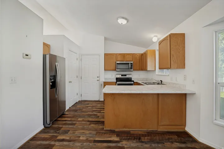 7481 S Red Heather Ln, West Jordan, Utah 84084